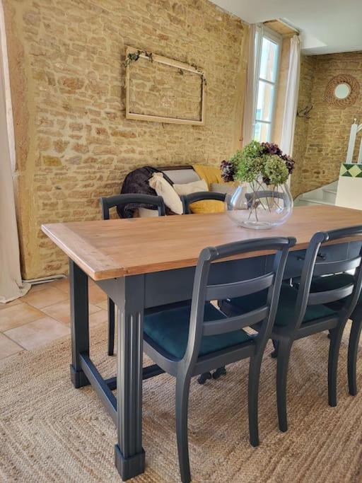 Le Clos Du Botaniste Pouilly-le-Monial Eksteriør billede